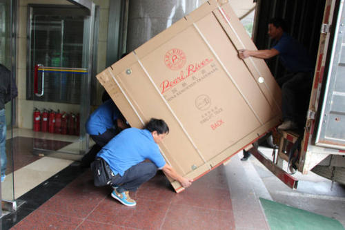 镇平钢琴贵重工艺品无忧运